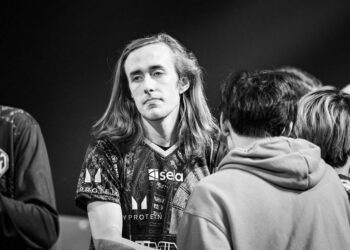 Quinn Issues Profound Apology for Past Abusive Behavior