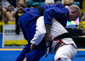 5 Wrestling Techniques To Use In BJJ