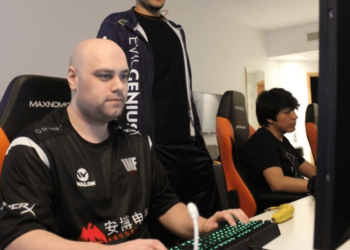 Permabanned from Dota 2, Mason Tries League of Legends, Calls It “Terrible”