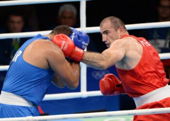 How To Use The Hand Trap In Boxing