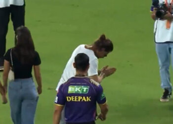IPL 2024: Shah Rukh Khan apologises with folded hands after mistakenly interrupting live broadcast