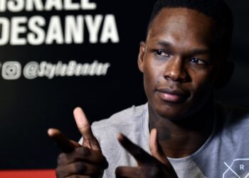 Adesanya’s last chapter all about ‘beating people up in fantastic fashion’