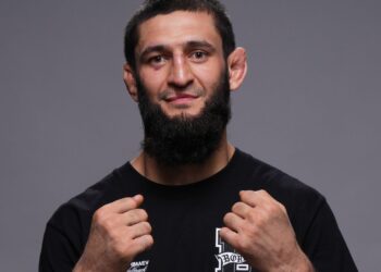 Midnight Mania: Watch Mysteriously Healthy Khamzat SMESH Russian Influencer