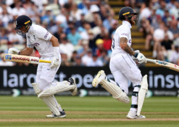 Twitter Reactions: After Joe Root's historic knock, Smith's 95 puts England in box seat on Day 2 vs West Indies