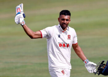 Essex penalized 12 points for using 'wide bat'