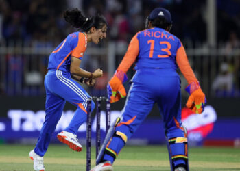 Watch: Renuka Singh's eventful double-wicket over dents Australia Women early on