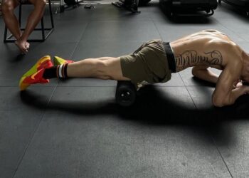 6 Simple Foam Roller Exercises For Muscle Relief