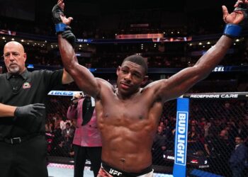 Gone in 60 seconds: Joaquin Buckley vows to ‘take that throne 2025’