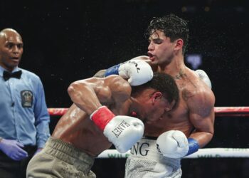 Midnight Mania! Haney Drops Lawsuit Against Garcia, Setting Up Massive Rematch