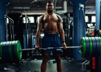 Hypertrophy Exercises VS Strength Exercises: A Comparison & A Closer Look