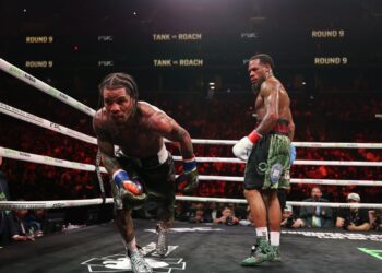 Roach reacts to draw with Davis: ‘I should’ve won without the knockdown’