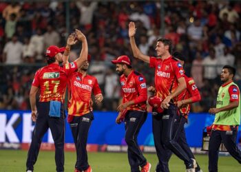 IPL 2025: 5 Teams that Will struggle without overseas players – Impact on playoffs