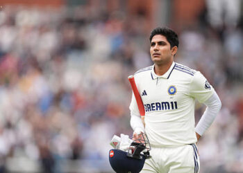 'The ovation he received from English crowd' - Shubman Gill has Englishmen in awe after Manchester ton | CricTracker