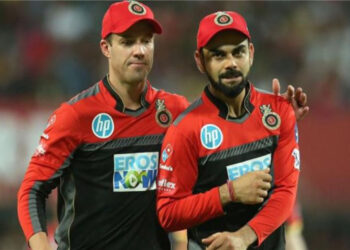 'Virat sorry, Sachin' - AB de Villiers ignores ex-RCB teammate in top 5 cricketers' list | CricTracker