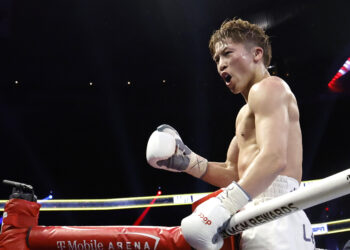 Highlights! Inoue Forced To Re-Wrap Hands Pre-Fight, Still Dominates